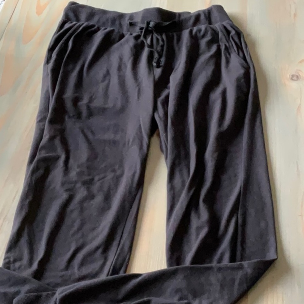 Agnes and Dora Small Joggers
